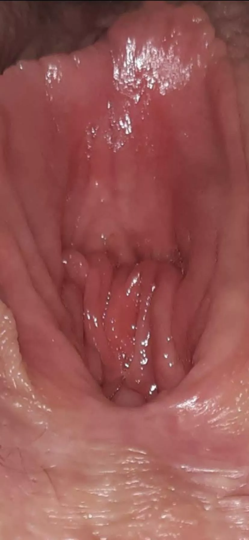 About to smash my girl’s wet pussy 💪🏼🤤 posted by hornyrunnerst3