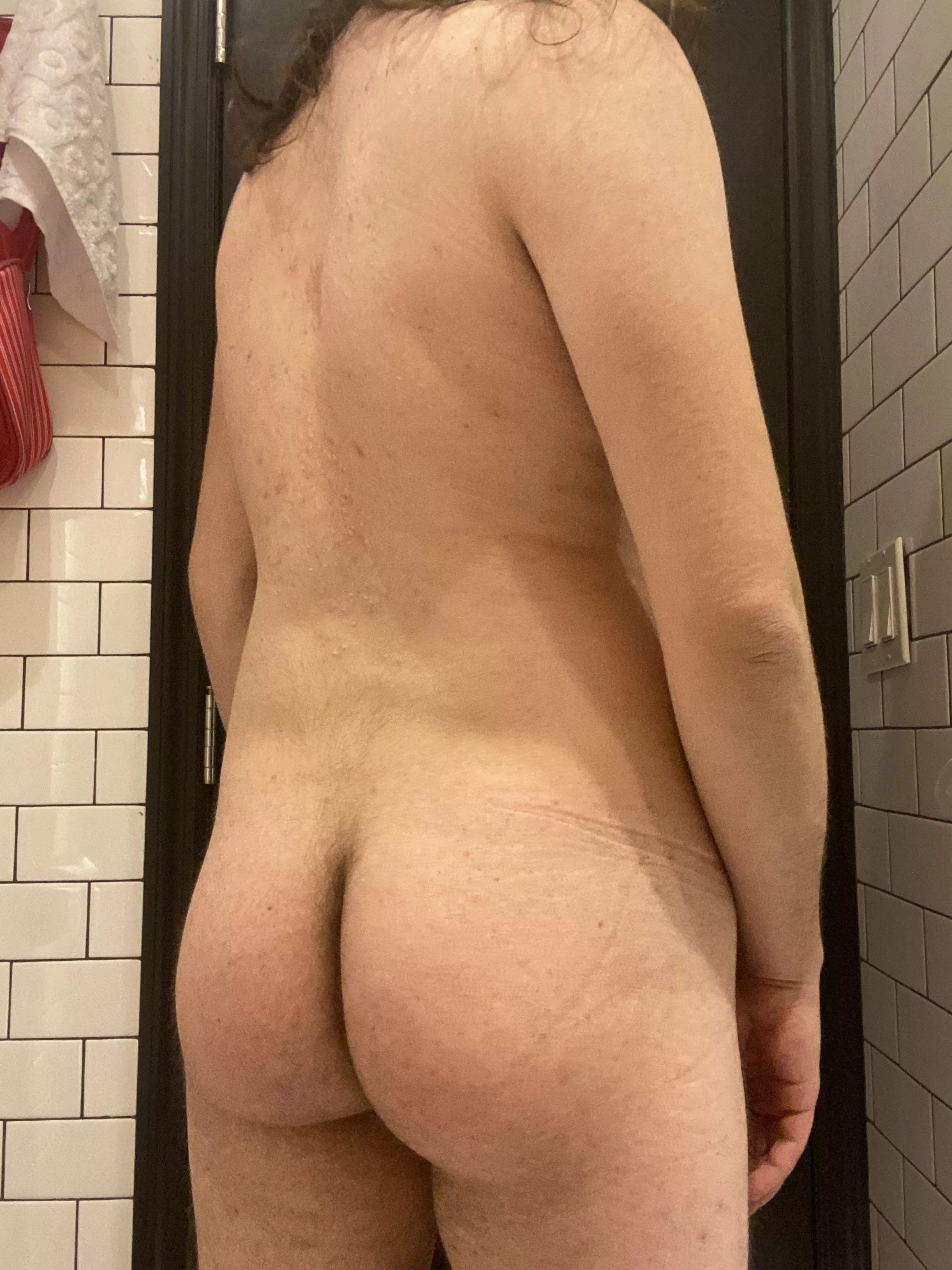 actually liking how my ass looks a photo for once posted by anotherthrowaway2042