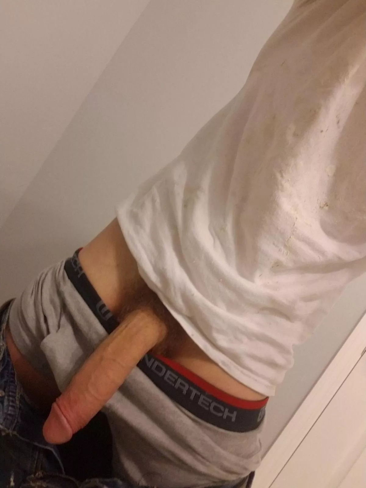 After a successful post on a similar subreddit I was told to post here so hey enjoy my 21 year old straight white cock posted by TheMarriedBull69