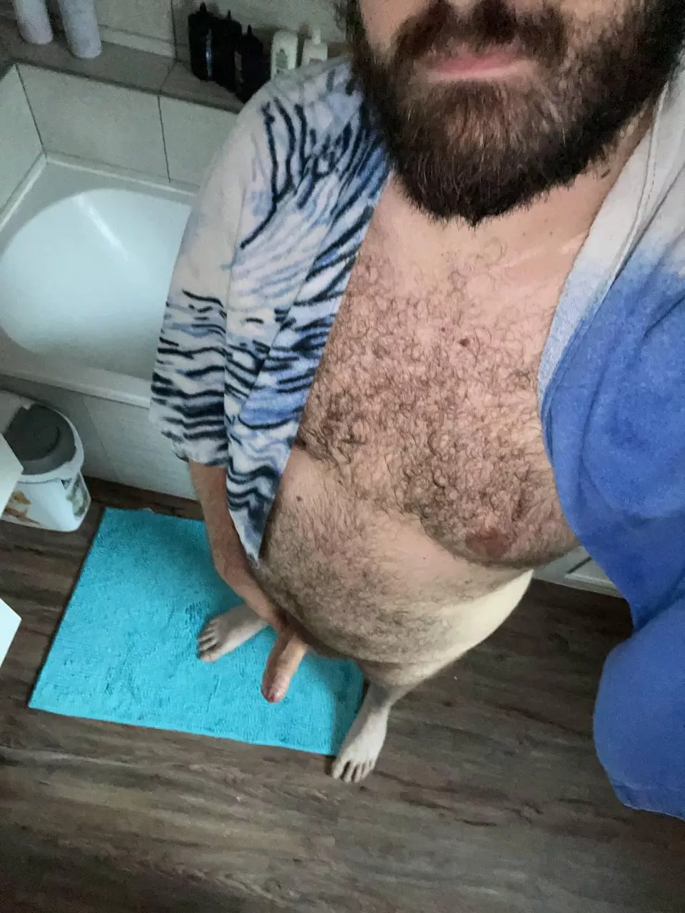 After shower horn, any volunteer to take care of this boner? 😈 posted by GayBearLux