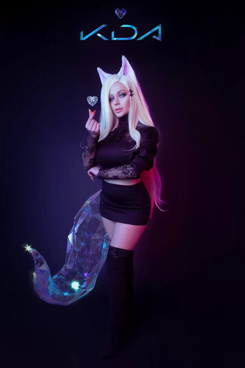 (Ahri) [League of Legends] by Lil Katt posted by Lil_Katt1