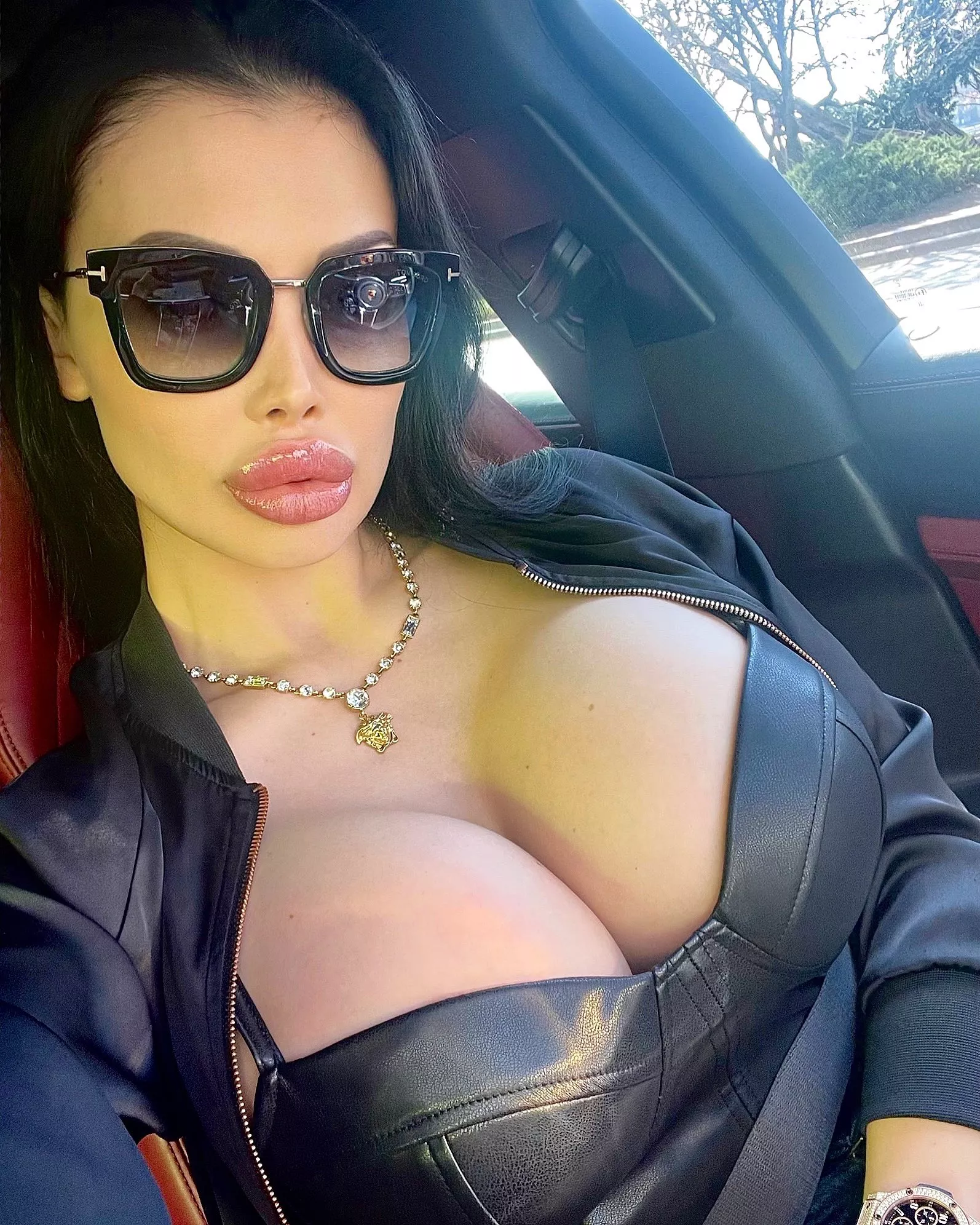 Aletta Ocean - Car Selfie posted by Lowietski