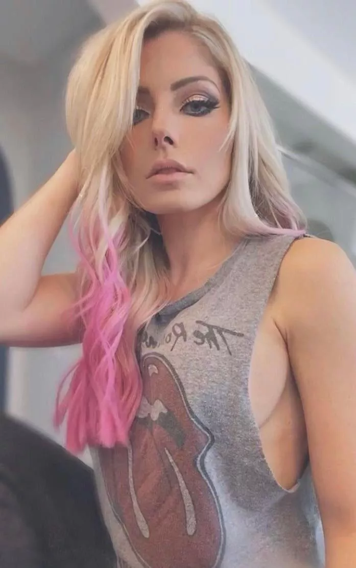 Alexa Bliss posted by Funeral_Editor