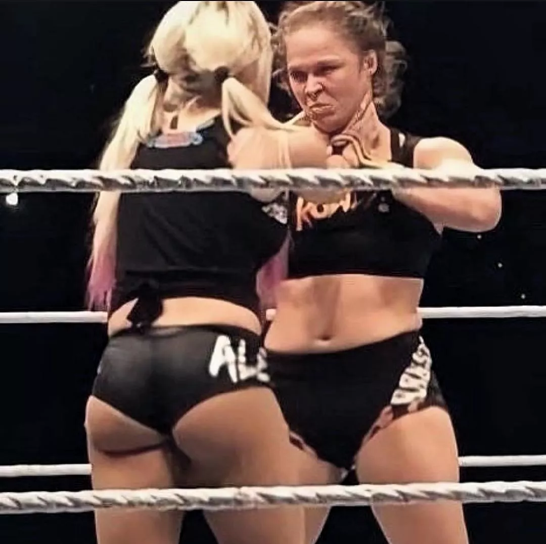 Alexa bliss trying BDSM with Ronda but seems Ronda has other plans for Alexa's ass (butt)tonight. posted by Wise_Refrigerator_81