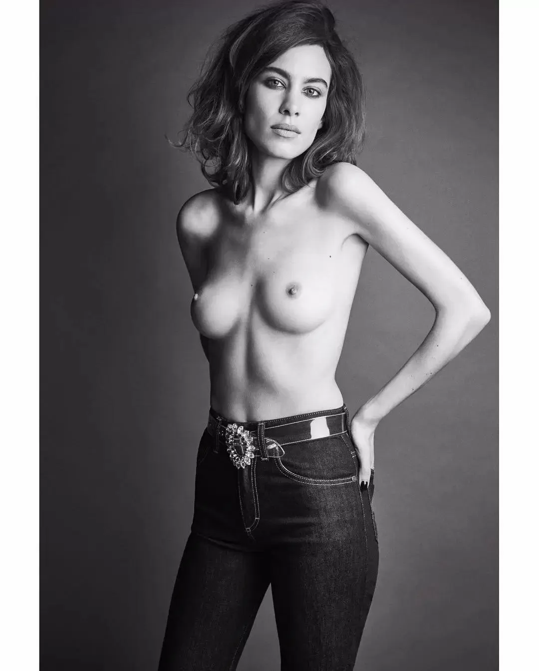 Alexa Chung - never thought she was that big… posted by Mystic_Wanker