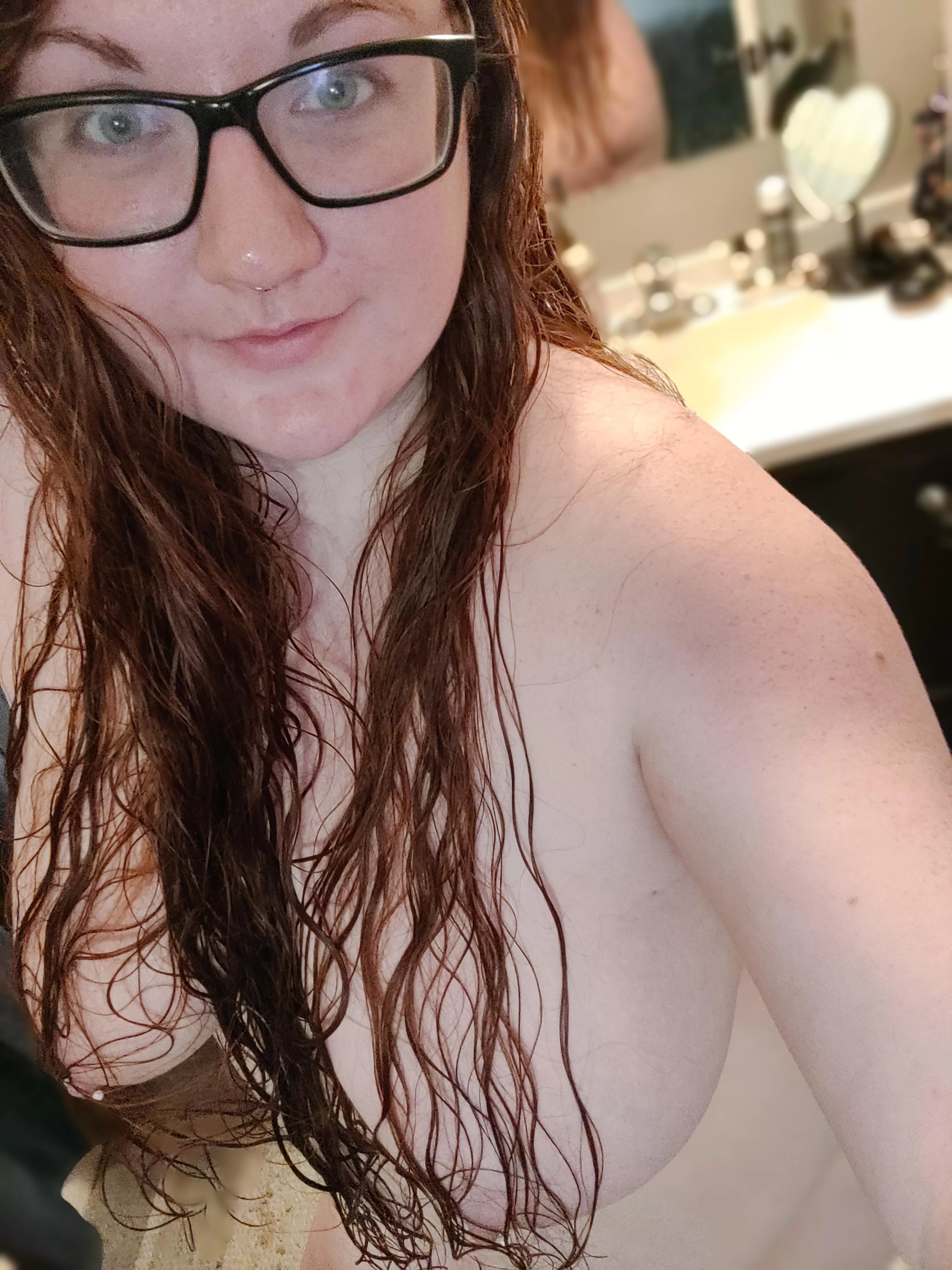 All clean! Only problem is I'm still wet... Can you help me ☺️ posted by redheadmama3