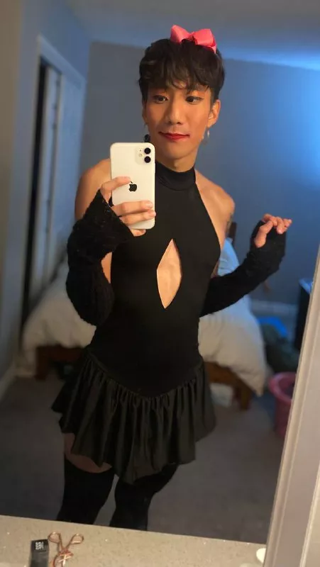 all dressed up like a bimbo fuckdoll 🥰 posted by femboyfag