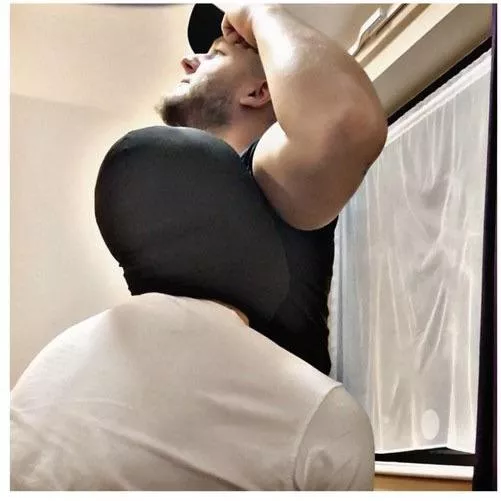 Alpha Boss Ryan returned from the gym dripping in sweat, the stink from his armpits was very strong! As the good little sub I am, I step in a sniff that alpha godly scent and lick the armpits nice and clean! Follow link in comments, subscribe and enjoy!  posted by Jakethesublad1995