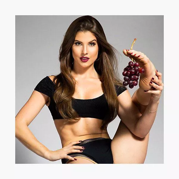 Amanda Cerny posted by BoneInMeat23