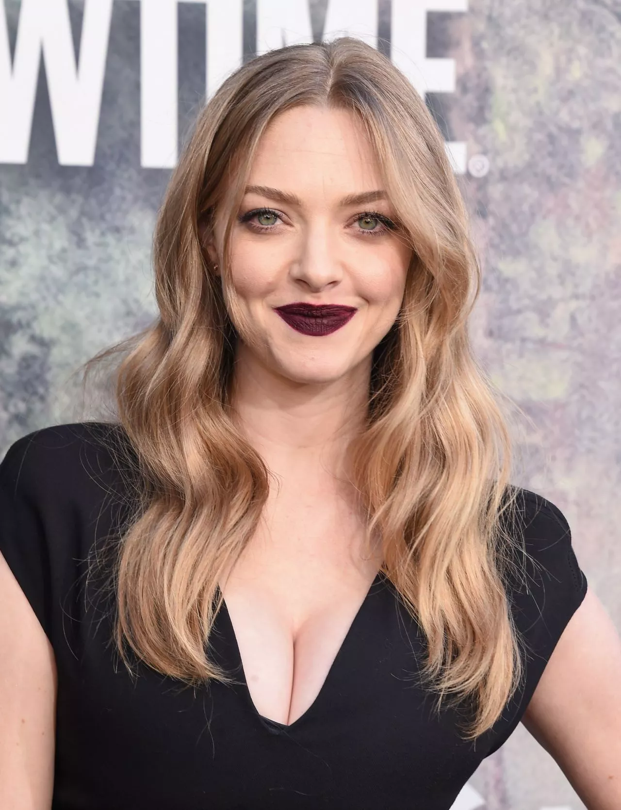 Amanda Seyfried posted by itselectric124