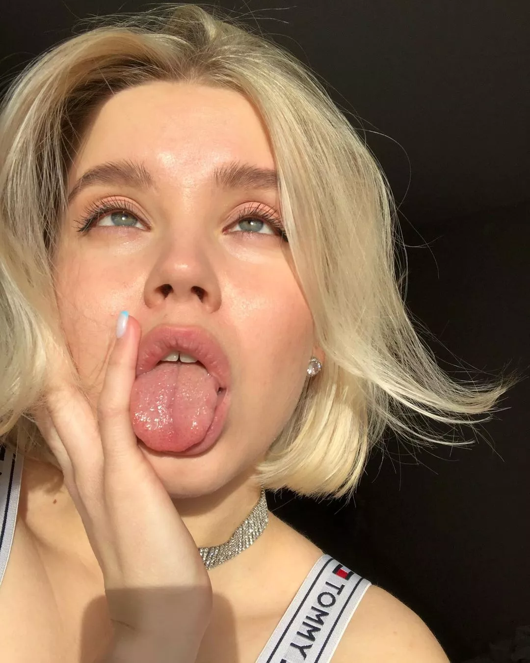 Amateur Russian Girl Ahegao posted by annacutiemiles_