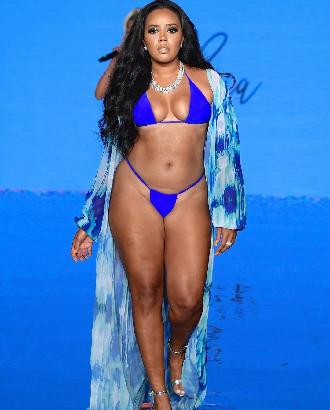 Angela Simmons is a perfect 10! posted by Hoodwrestling