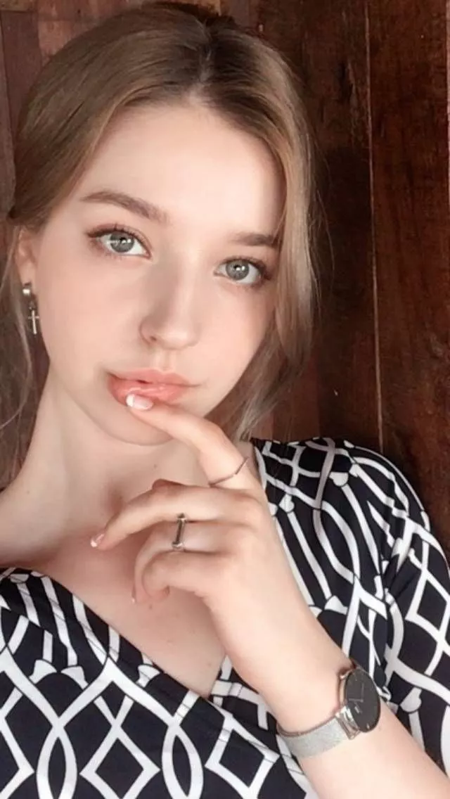 Angelina Danilova posted by ROMVS