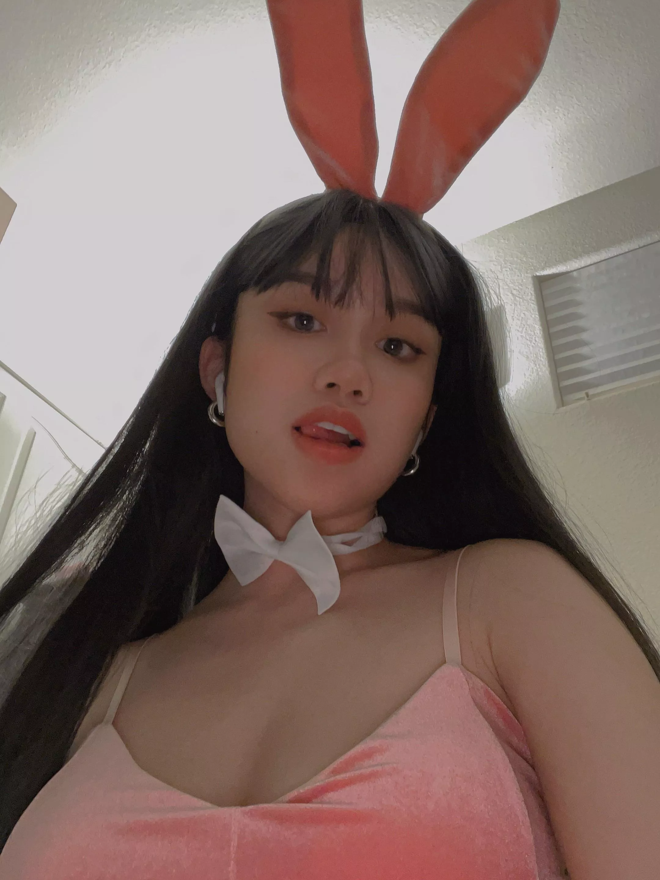 another pic in my pink bunny suit!! (ig@catweeeni) posted by catweeeni