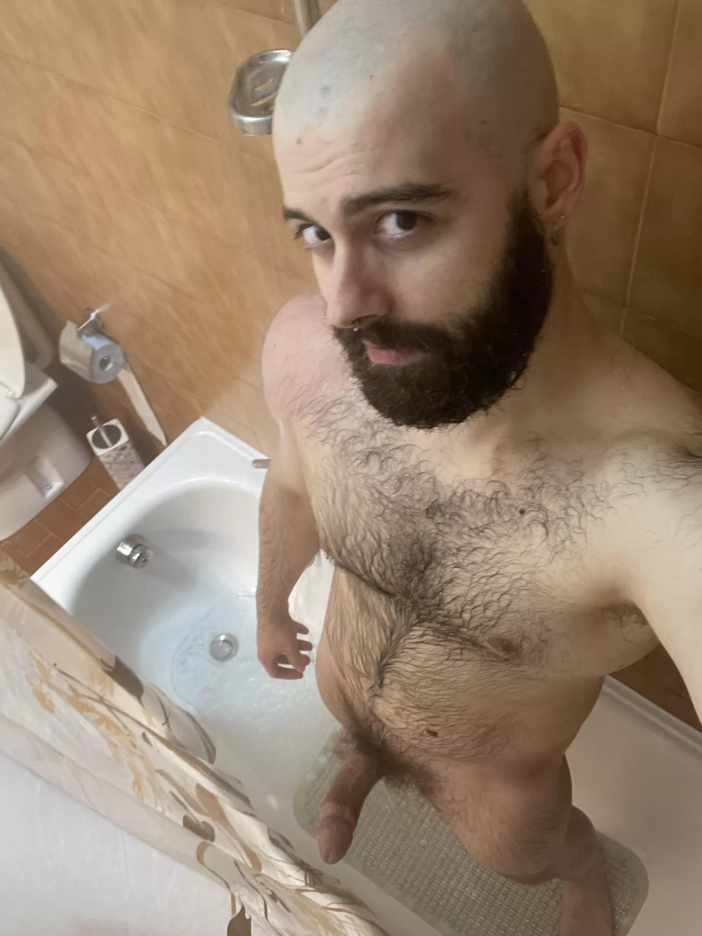 Any bros who'd hop on the shower with me? posted by Eterak94