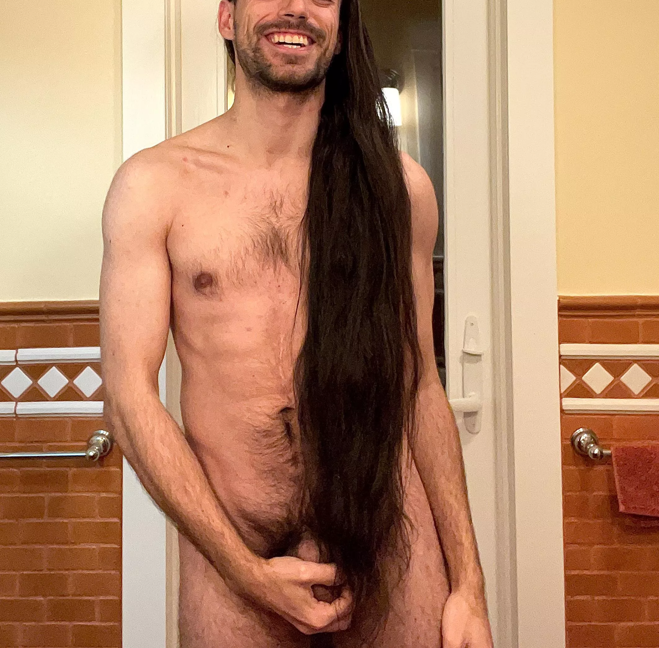 Any fans of long hair? posted by the_oversleeper