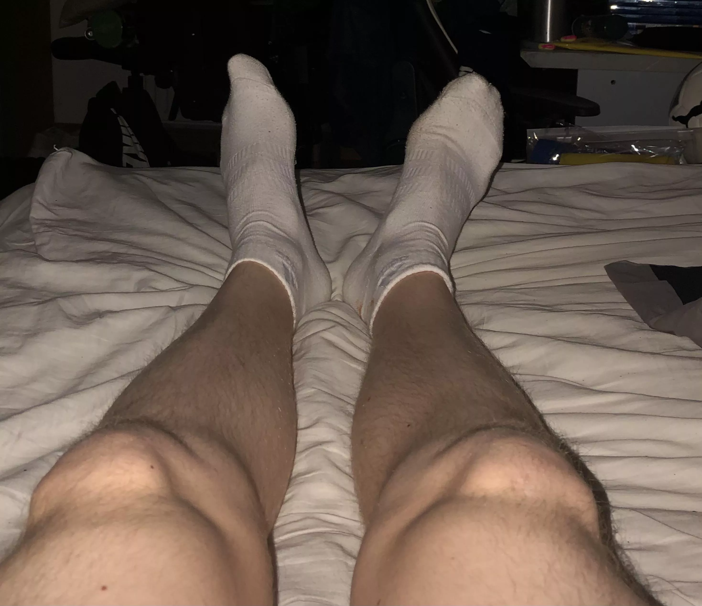 Any foot boys want to serve a straight man’s socked feet 😏 posted by Fit-Temperature-5633