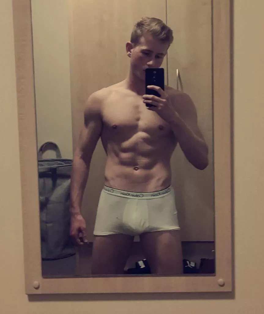 Any ladies into college guys? posted by JackInTheBed