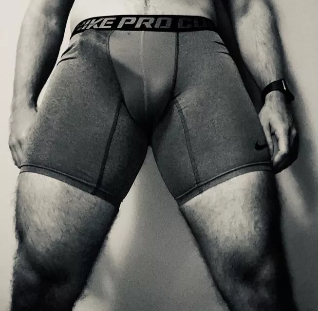 Any ladies like a man in compression shorts? posted by fitjock_7