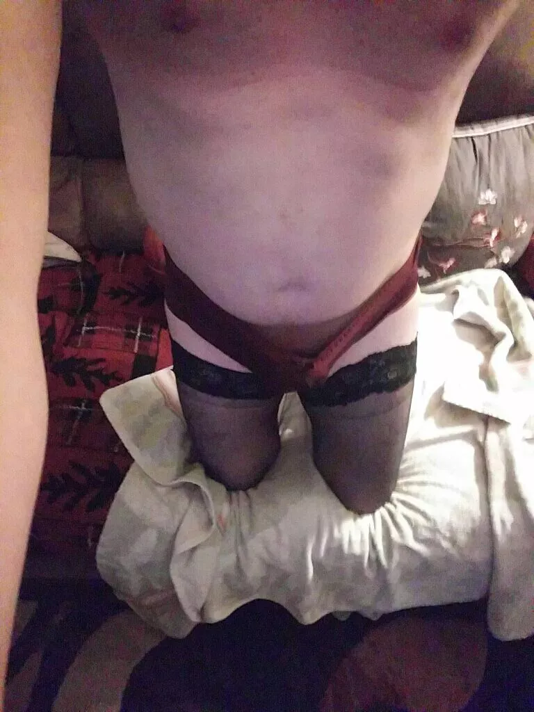 Any Master's out there want to dominate and force me to be there sub? kik achilleslowe. Thank you sir posted by sissyslave69696969