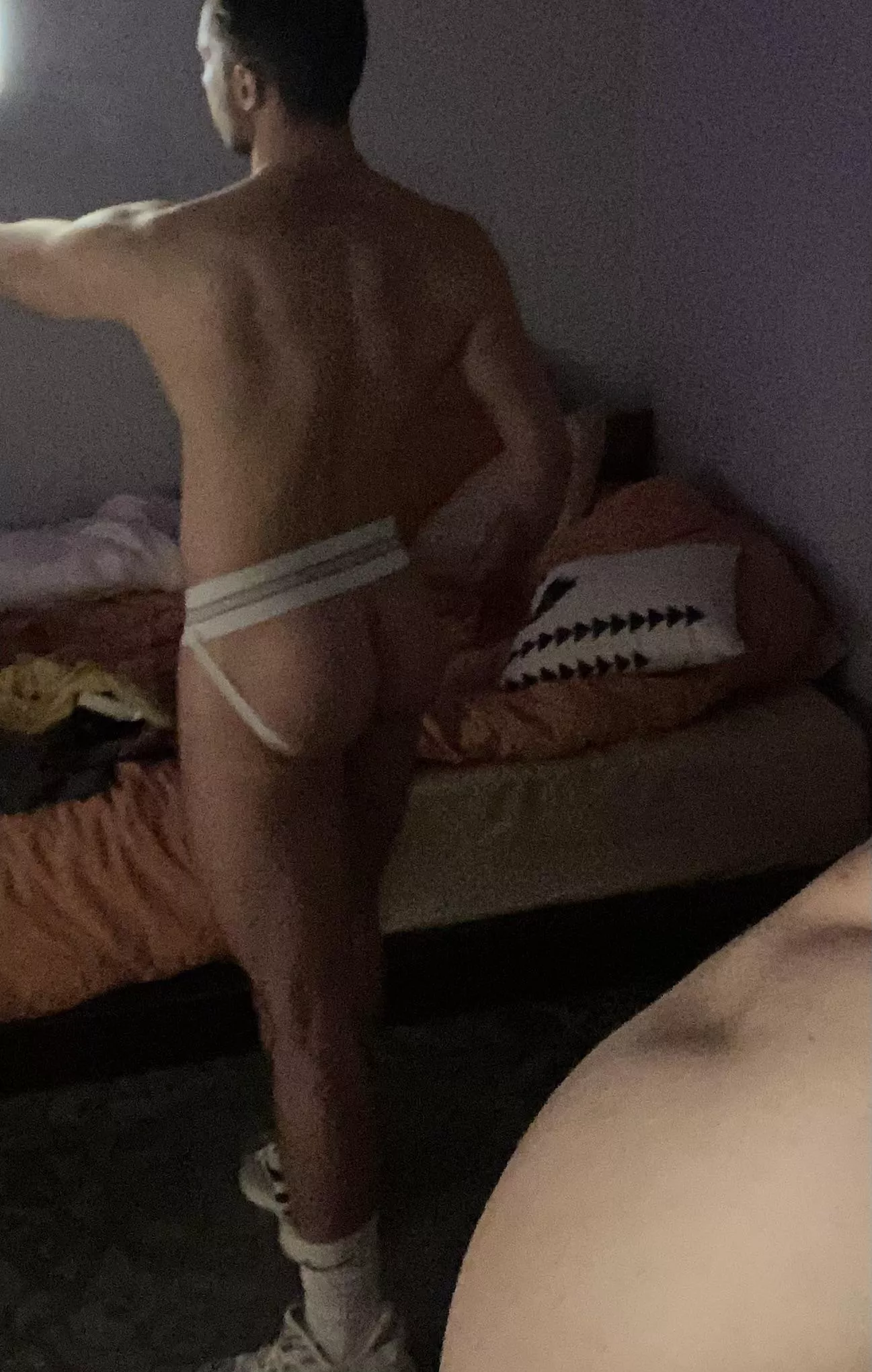 Any straight workout buds in LA area? Bubblebutt bi jock posted by calilawpurpavail