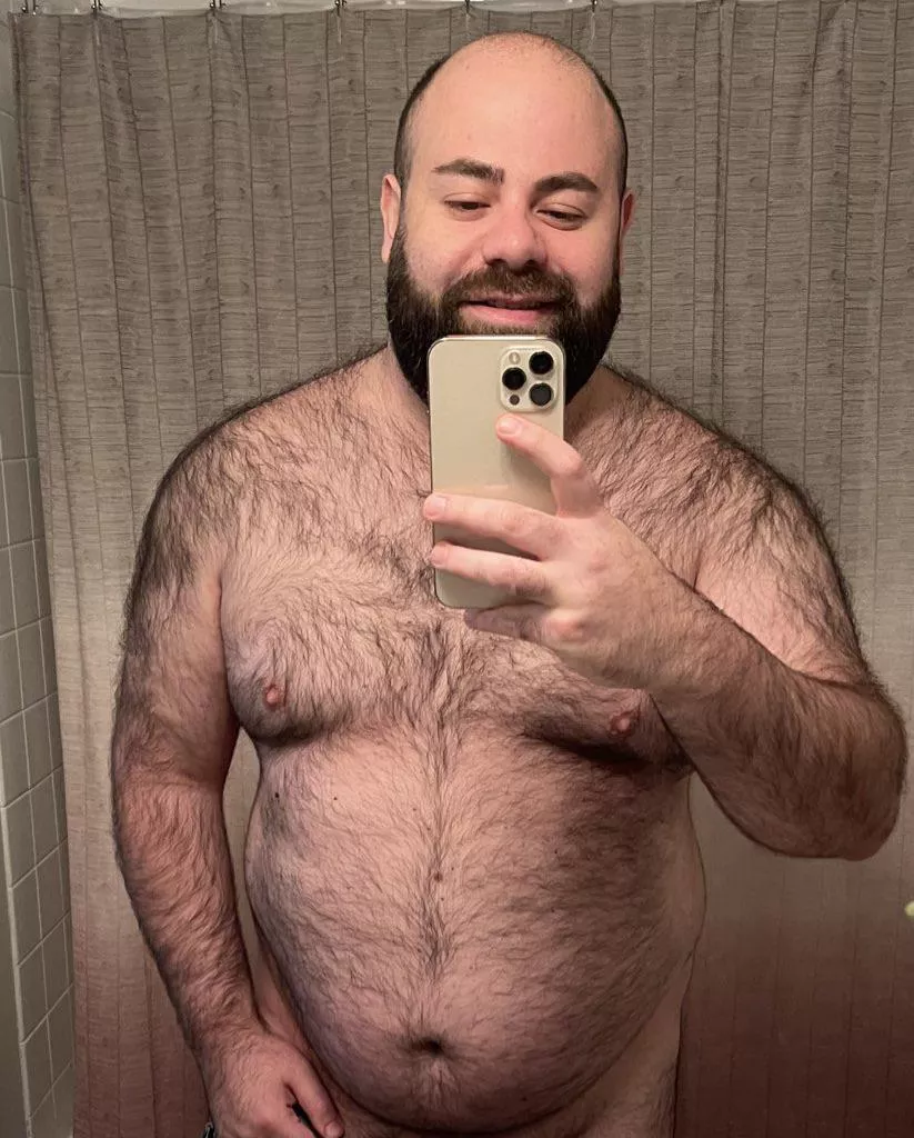 Any suckers? 😈 posted by canadianbearxxx