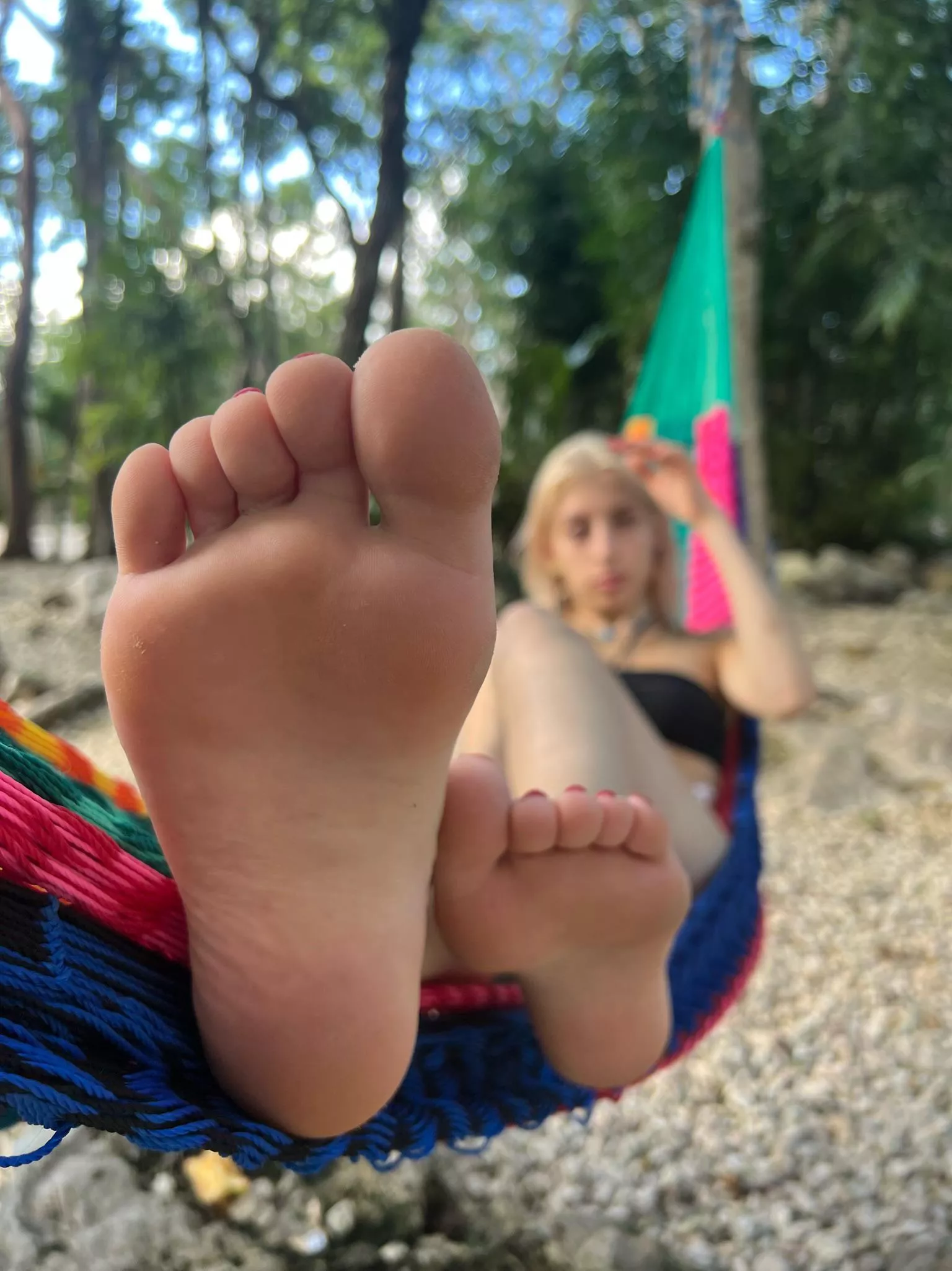 Any volunteers to lick clean my sandy feet? posted by Iovedeathcherries