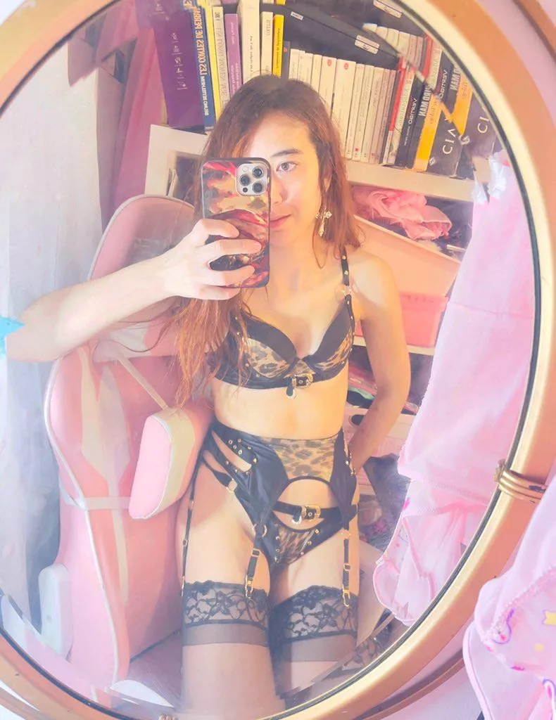 Anyone a fan of Honey Birdette? posted by theholyromanempire42