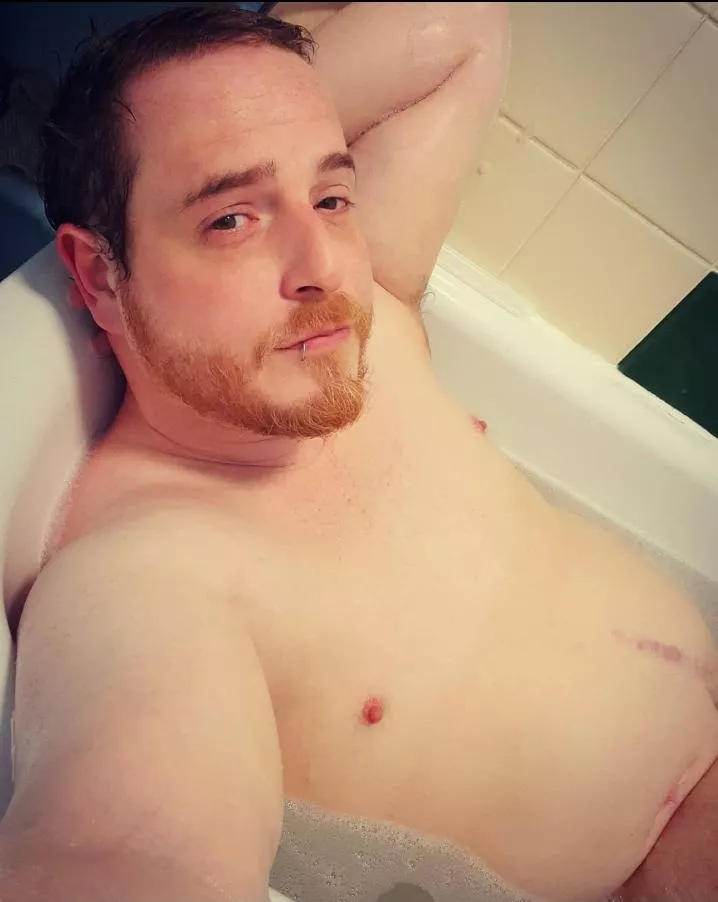 Anyone fancy making bathtime dirty posted by bearsprout