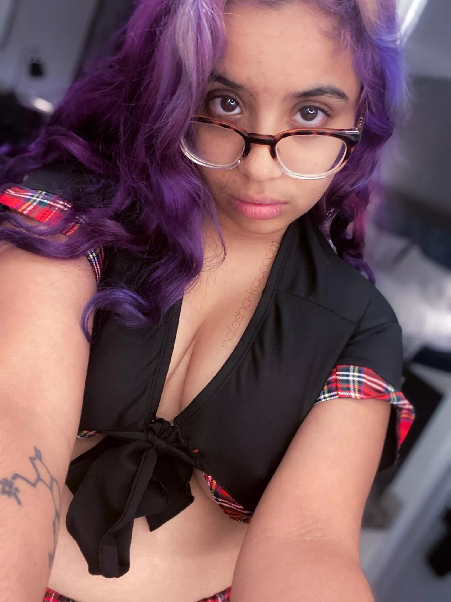 Anyone here into the nerdy Indian school girl look? posted by NatashaxKaur