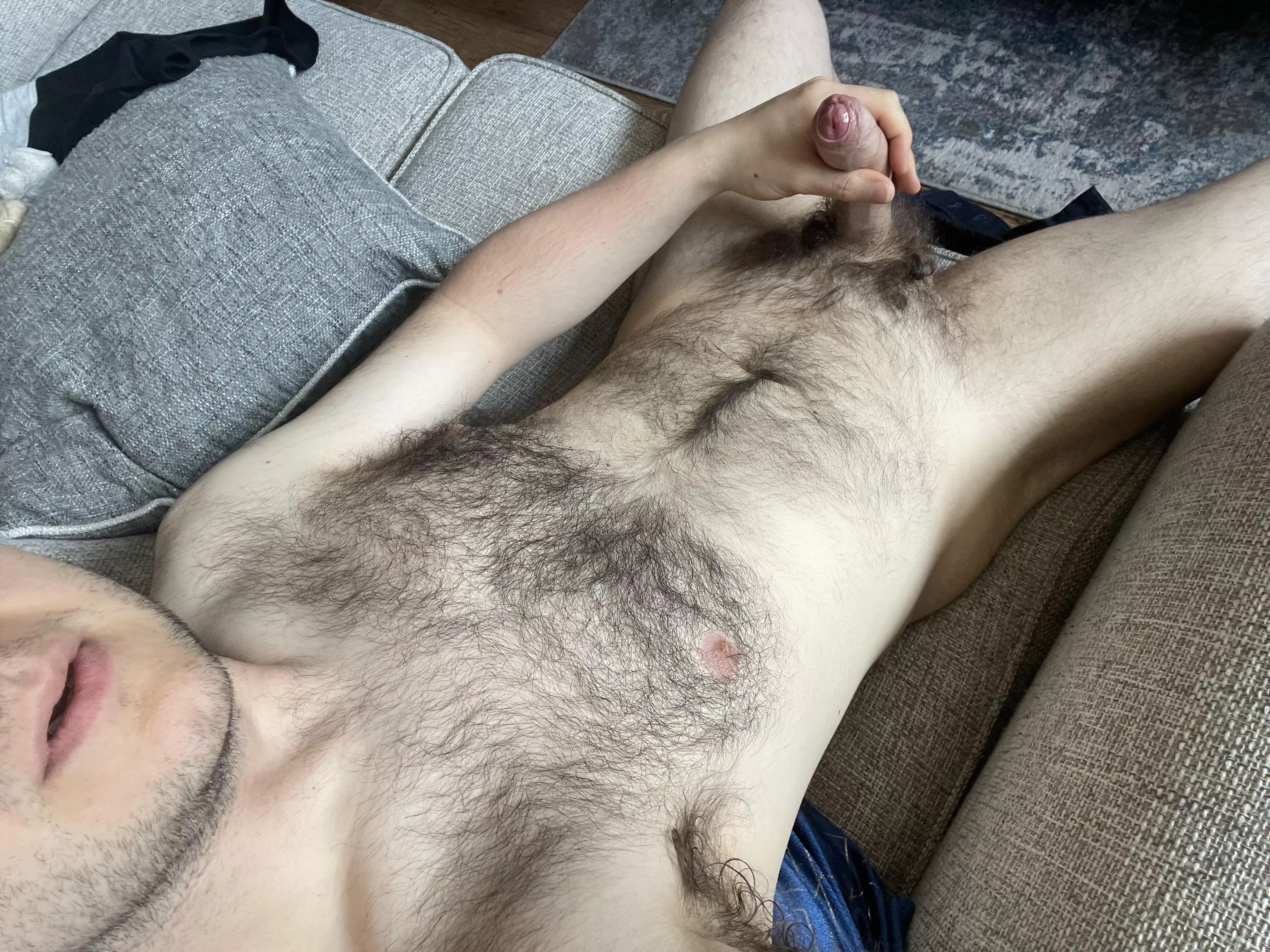 Anyone like a hairy gaymer? posted by joesv1