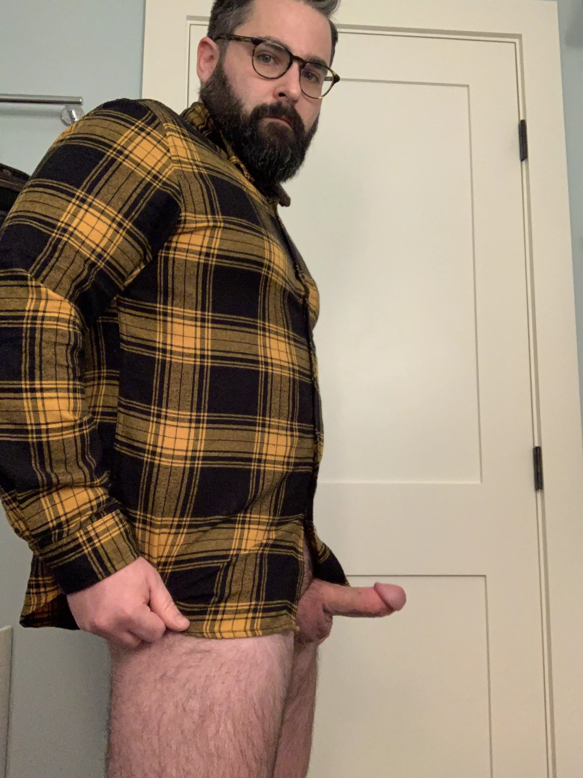 Anyone like lumberjack vibes? posted by Beardy890