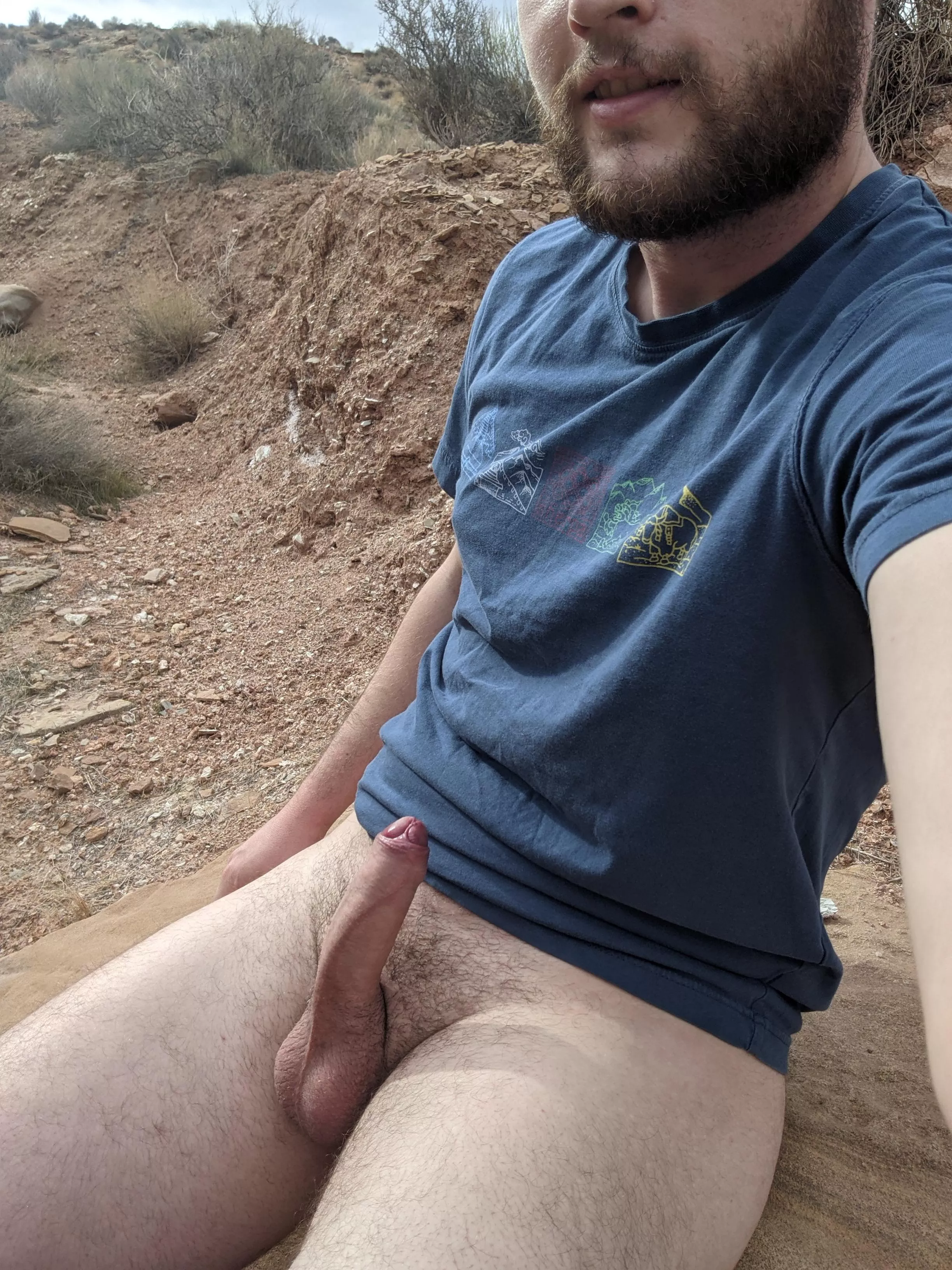 Anyone wanna hike? posted by Livedlikelarry