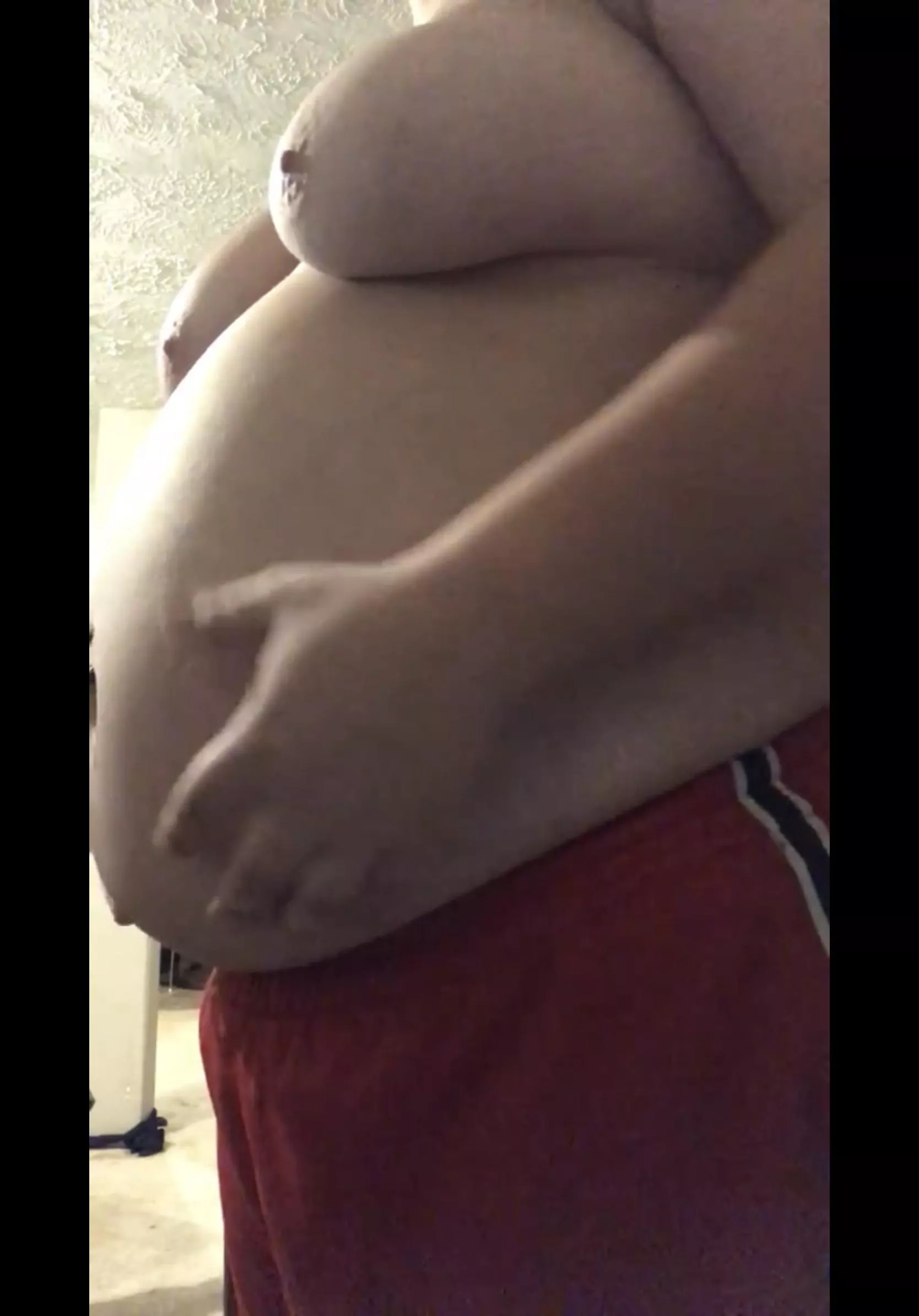 Anyone wanna see the newest nude video I just made? Screenshot is down below! posted by ChubbySouthernChick