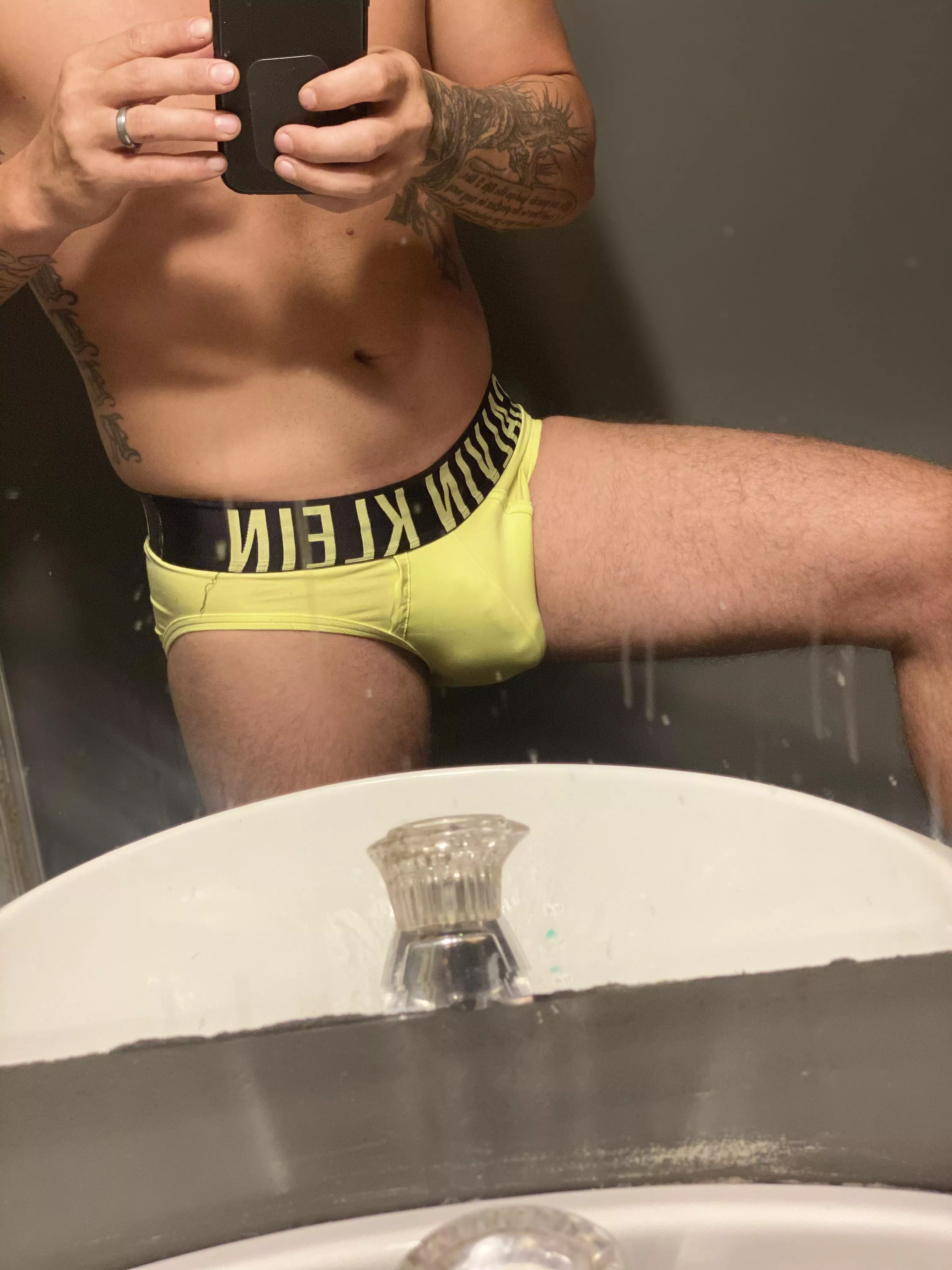 Anyone want to see more?🙃 posted by Briefmale