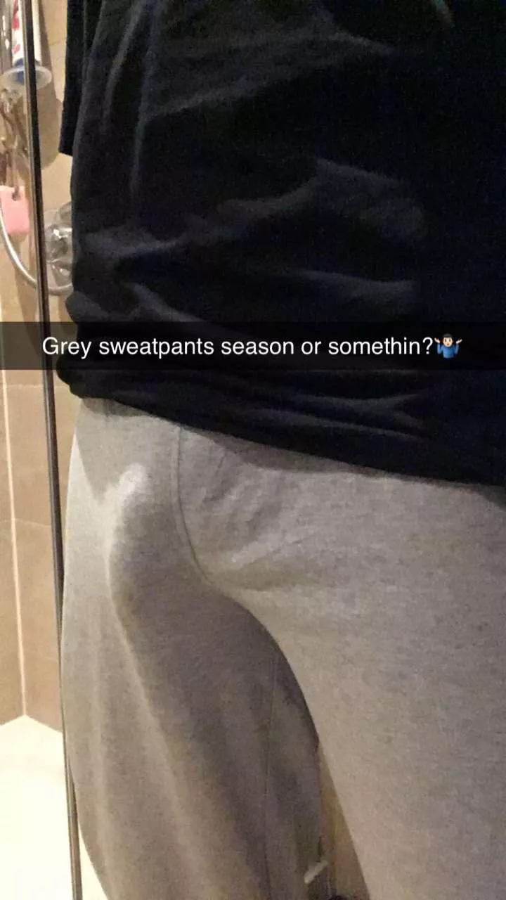 Apparently it’s grey sweatpants season? posted by Elygreen69