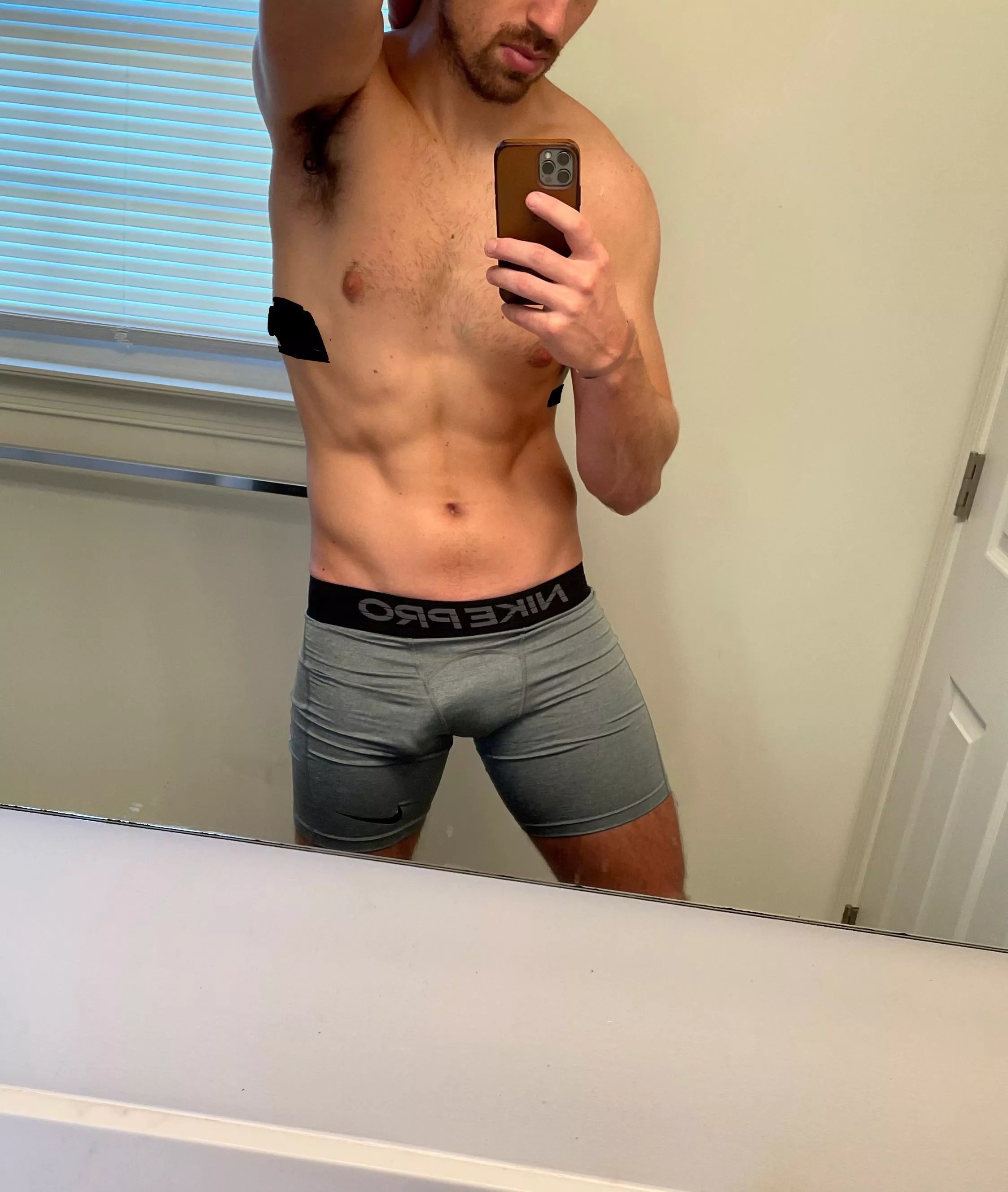 Are grey compressions appreciated as [m]uch as grey sweats? 🤔 posted by gt_007