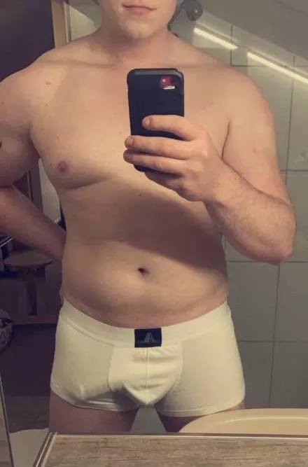 Are non-sixpack guys even allowed here? posted by bwcbomb