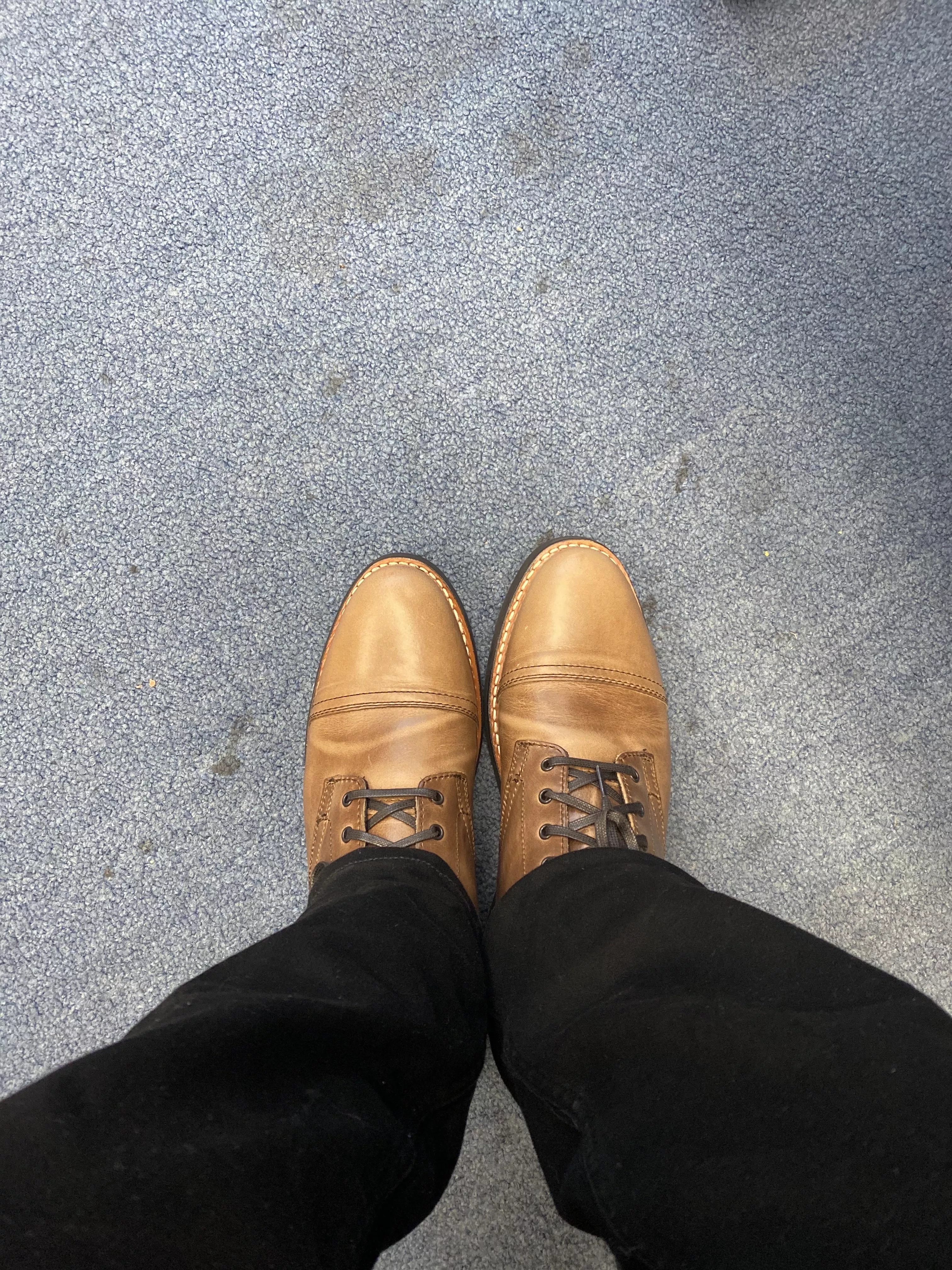 Are there supposed creases like these on new boots? posted by etanwally12