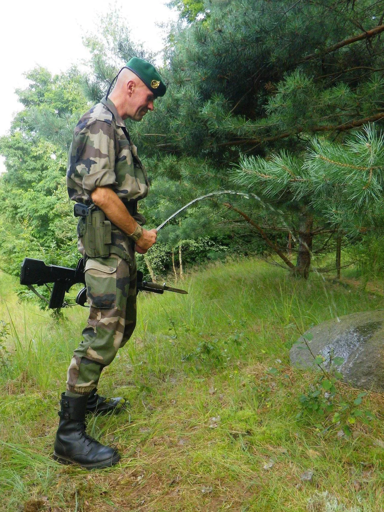 “Army dude takes a piss” ... posted by neilfromsydney2003