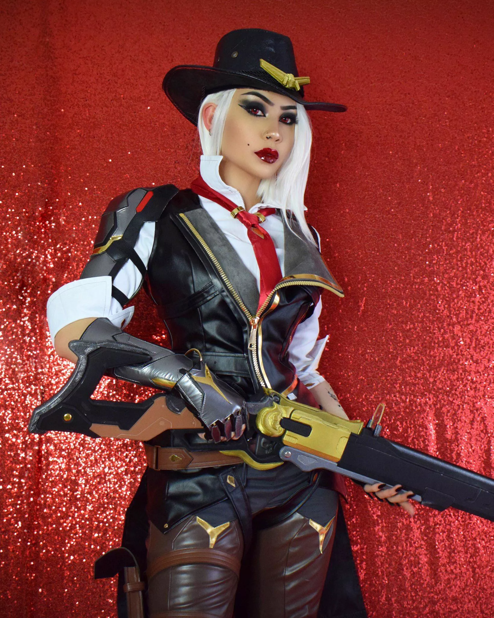 Ashe from Overwatch cosplay posted by FeliciaVox