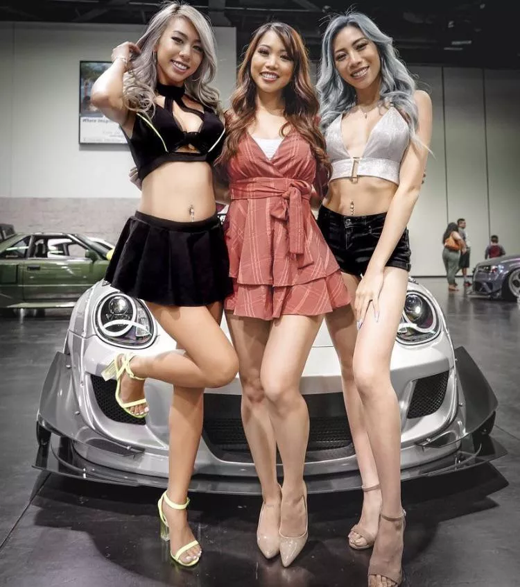 Asian Ladies posted by yunaX2