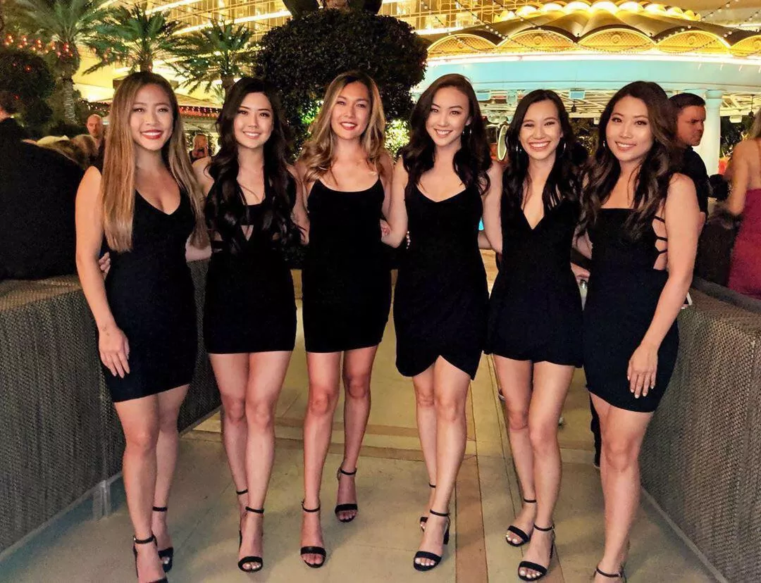 Asian Ladies in Black Dresses posted by yunaX2