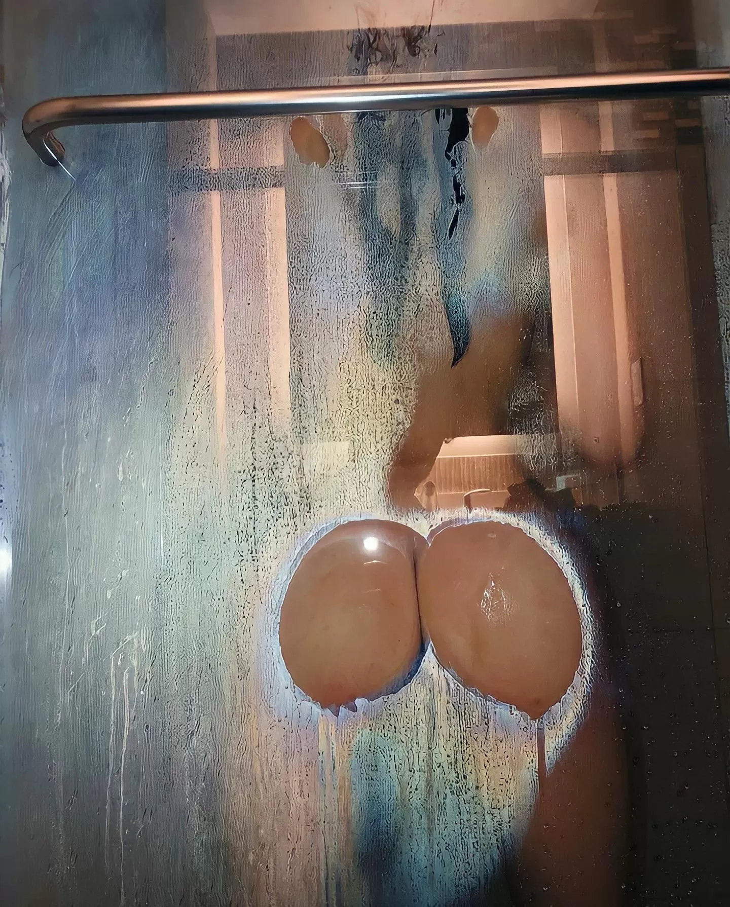 Ass on glass posted by acethebutthole