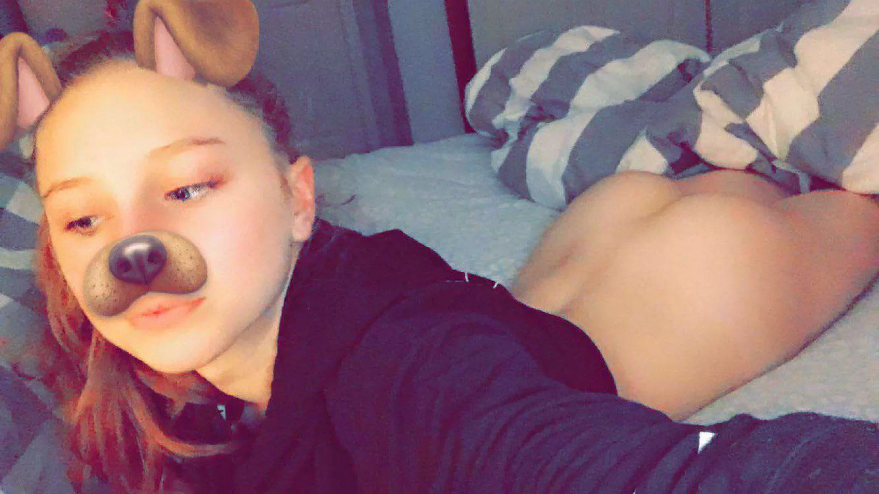 Ass selfie to start the morning off right â¤ï¸ðŸ˜˜ [18][f] posted by schygu