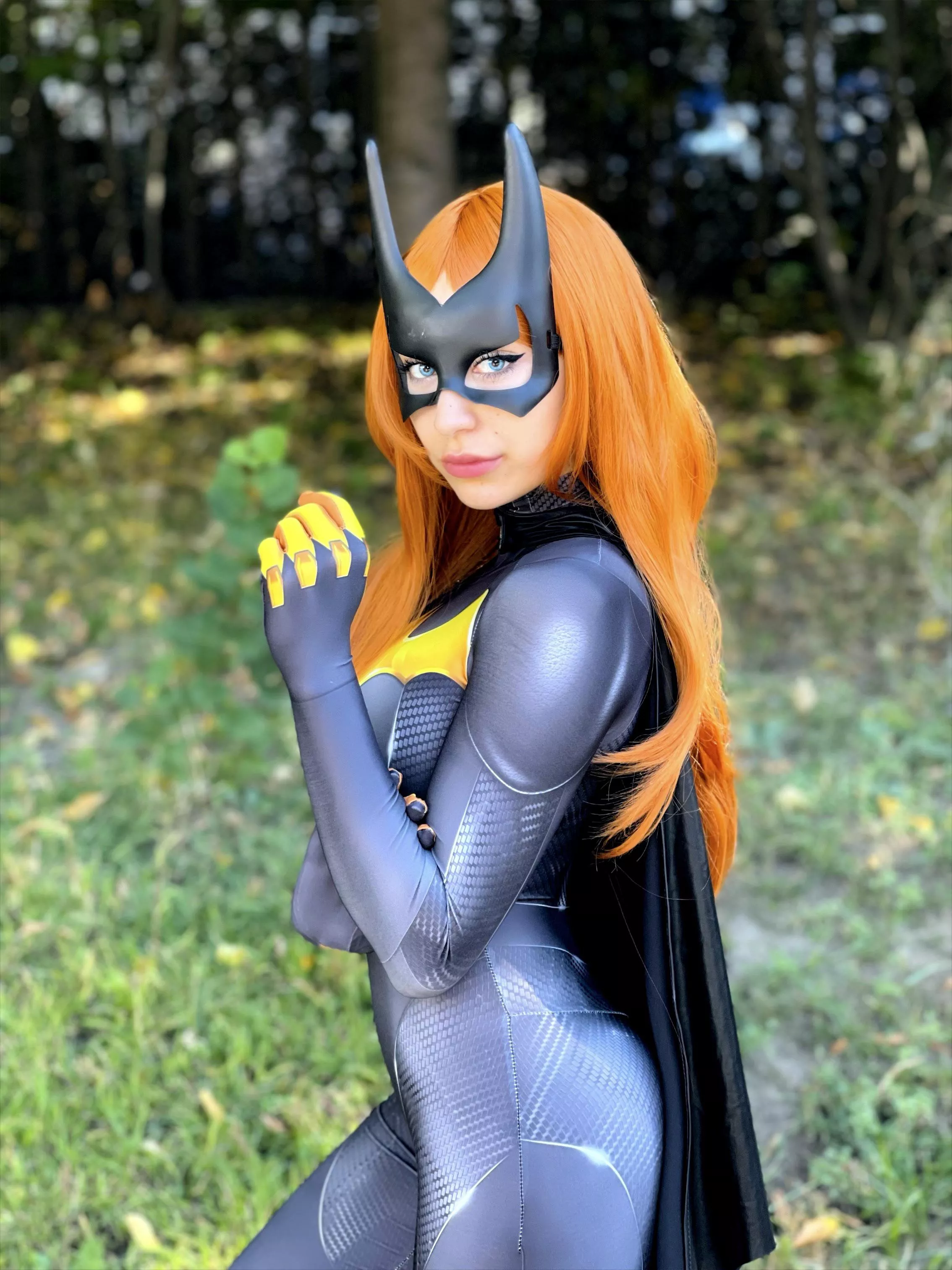 Batgirl Cosplay by Billie Stefanou posted by billiestefanou