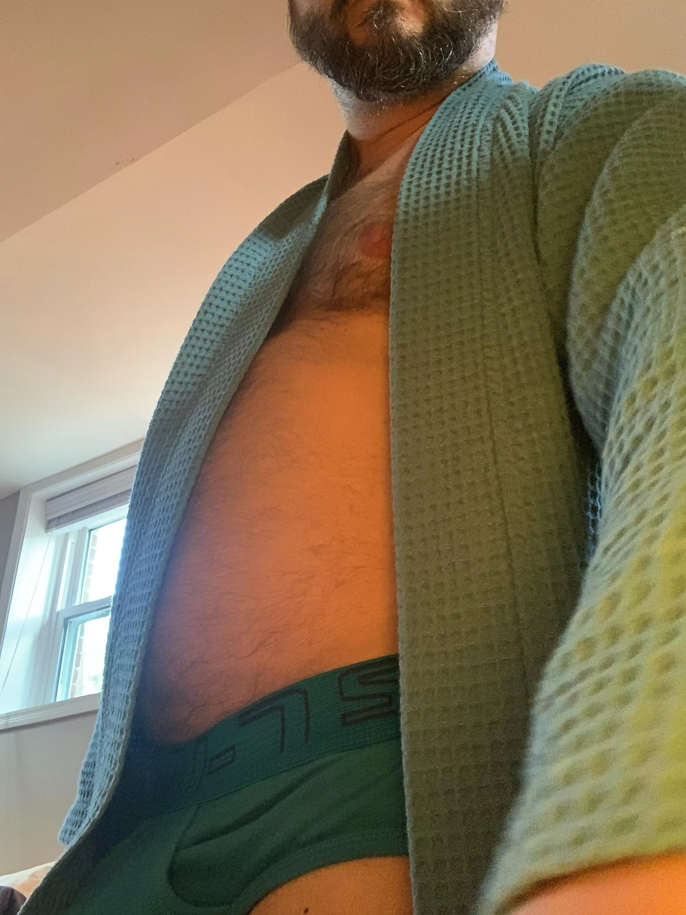 Bath robe and blue briefs [daddy] posted by nicesodajerc