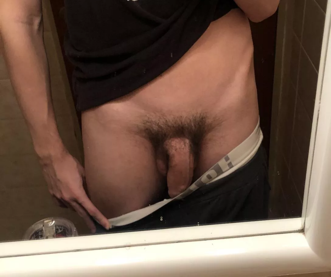 be honest. Would you bj me? posted by BigDraxler