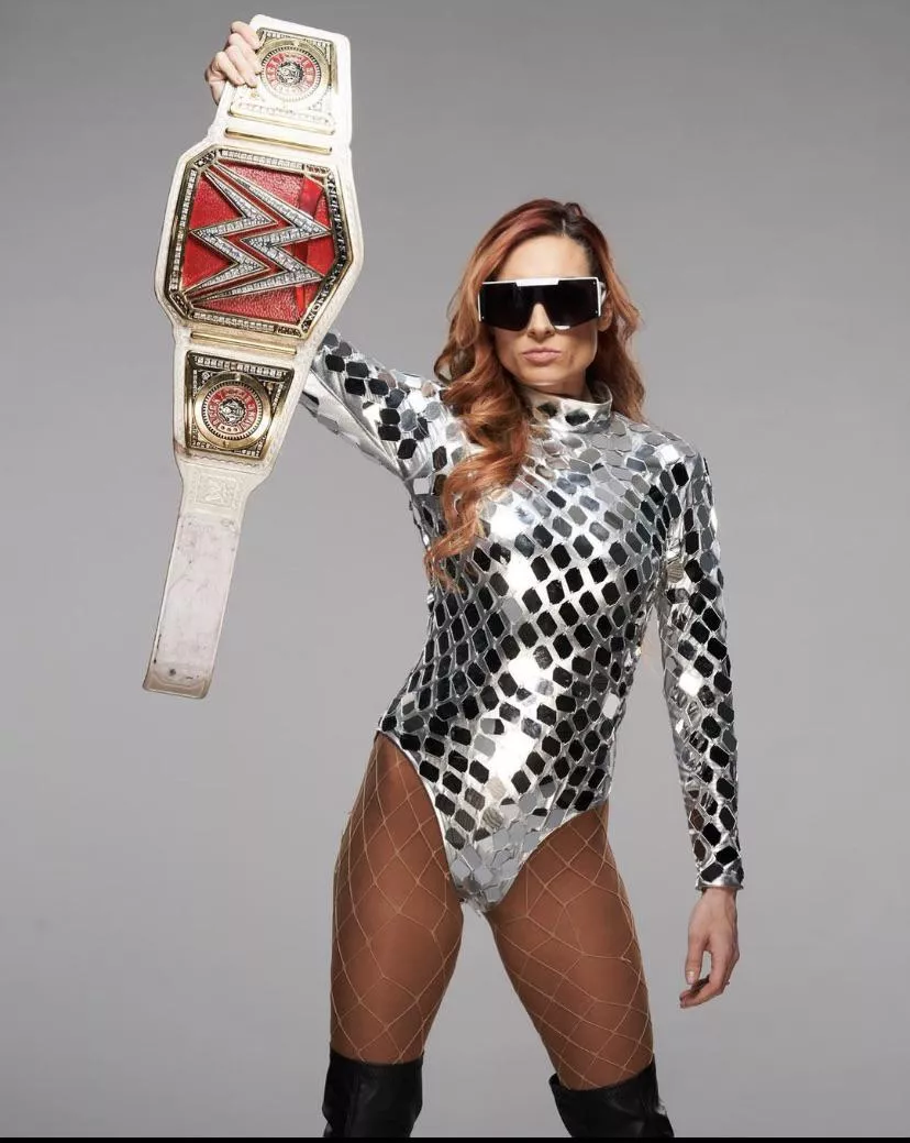 Becky Lynch ❤️❤️❤️ posted by celebfan9595