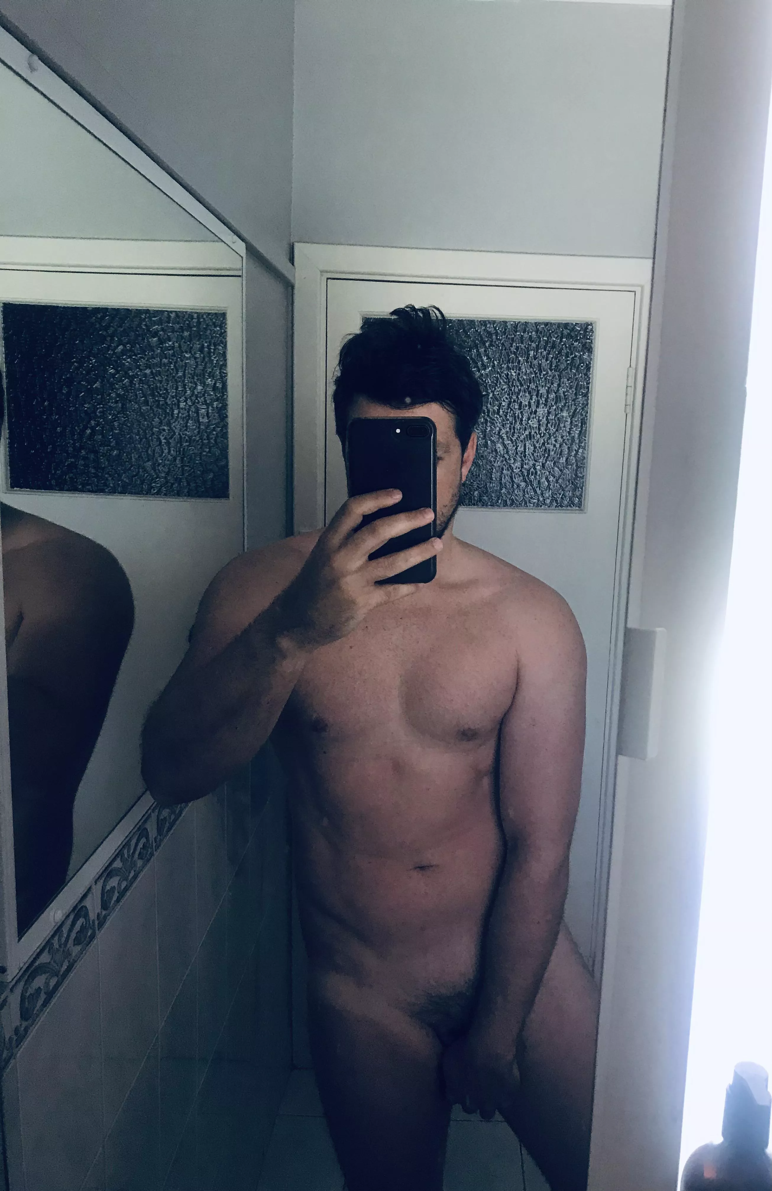 Bed hair + shower posted by aussiepoolboy69